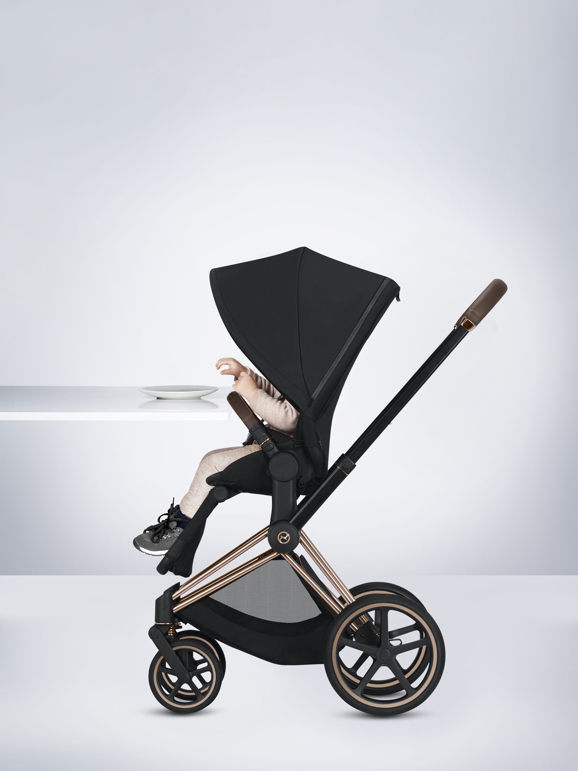 Cybex Priam III 2019.